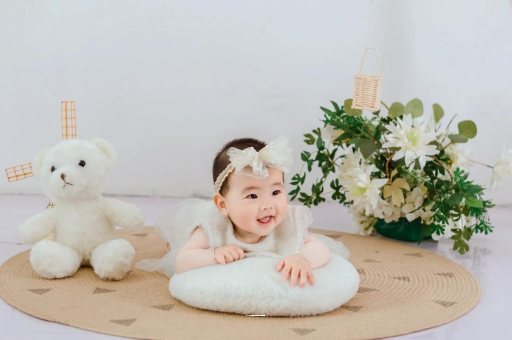 梅州宝宝多大攒肚 梅州宝宝多大攒肚